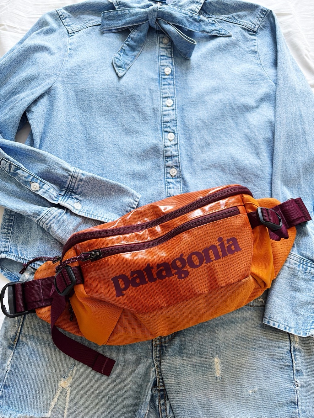 Patagonia Orange Belt Bag with Burgundy Accents 5L - Picture 1 of 8